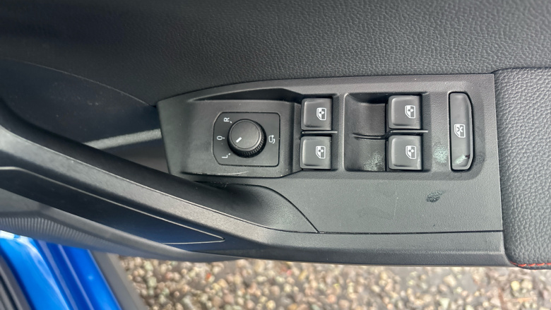 SEAT Arona 1.0 TSI 110 FR Sport 5dr Petrol Hatchback